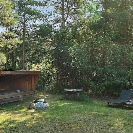 1535-aakirkeby-strandparken-11 Vester Somarken